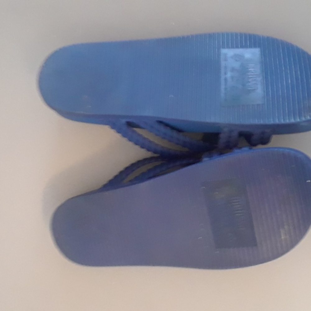 Melissa Slides - Picture 4 of 5